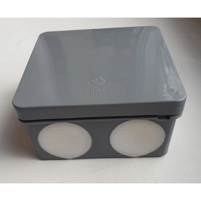 Коробка электромонтажная  КМ-015 (IP65)